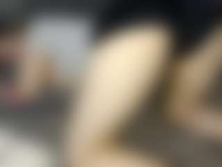 Live cam show with KarriRuffcorn - Shower on Camming Site