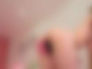 Miumii's Live Sex Cam Show