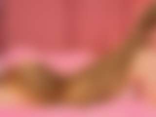 Live cam show with Miumii - New Hairy Pussy on AdultVida.com