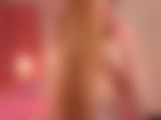 Live cam show with Miumii - Petite on madthumbs