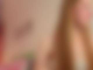 Live cam show with Miumii - Handjob on Camsoda