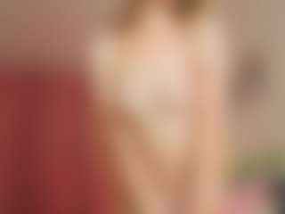 Live cam show with Miumii - Flashing on fapnchat