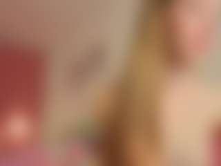 Live cam show with Miumii - Upskirt on infinitiblacc.com