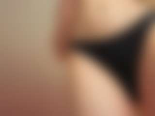 Live cam show with Miumii - Upskirt on iamadamtest123.com
