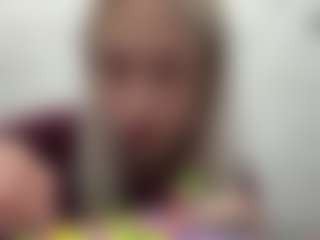 Live cam show with Lea - Full Nudity on Soda Cam