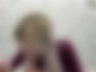 Live cam show with Lea - Upskirt on Camsoda