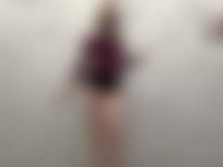 Live cam show with Lea - Thin on Camsoda