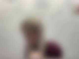Live cam show with Lea - Dirty Talk on LiveSexCams6