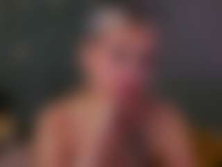 Live cam show with Molly - Tease Teen (18+) on xxxlivecams.org