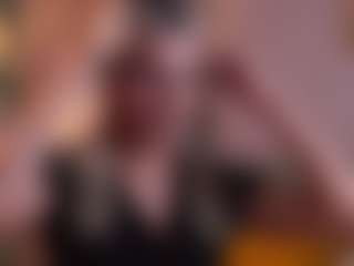 Live-Cam-Show mit Molly - Athletic Tattoos auf Camsoda