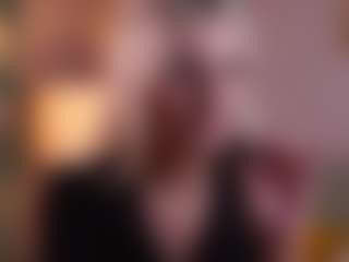 Live cam show with Molly - Young Adult Teen (18+) on Pornisteam.com