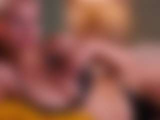 Live cam show with Molly - Athletic Brown Eyes on Camsoda