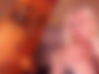 Live cam show with Molly - Blonde Hair on CamwithHer