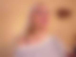Live cam show with Molly - Solo on https://playwithruby.com