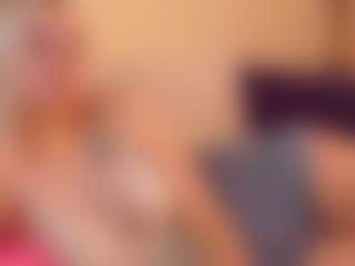 Live cam show with Molly - Bikini on Dare Cams