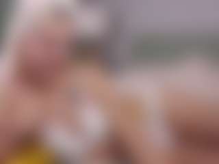 Live cam show with Molly - College on Dolls Live