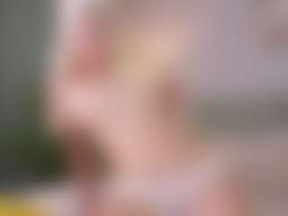 Live cam show with Molly - Blonde Hair College on Uber Horny
