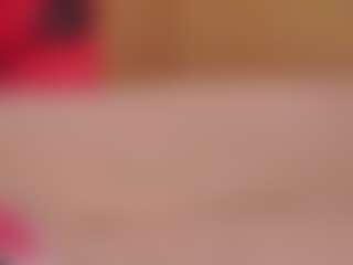 Live cam show with Molly - Blonde Hair Teen (18+) on Gym Cam Girls