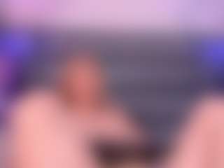 Live cam show with AlexaaFoxxx - Blonde Hair MILF on live18s.com