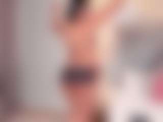Live cam show with anniebell25 - Athletic on xfollow cams