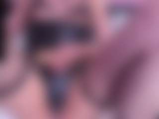 AntonellaHyH's Live Sex Cam Show