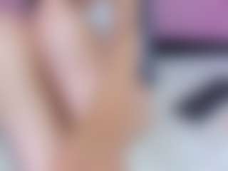 AntonellaHyH's Live Sex Cam Show