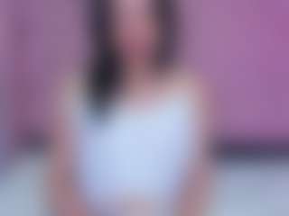 AntonellaHyH's Live Sex Cam Show