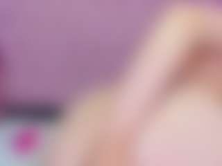 AntonellaHyH's Live Sex Cam Show