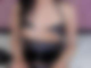 AntonellaHyH's Live Sex Cam Show