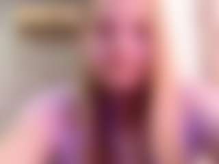 CarylReihing's Live Sex Cam Show