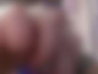 CarylReihing's Live Sex Cam Show