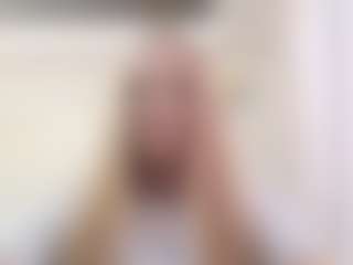 CarylReihing's Live Sex Cam Show