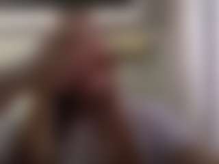 CarylReihing's Live Sex Cam Show
