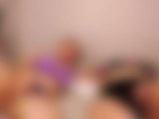 Live cam show with ClementinaEatough - Cum on Camiplay Live