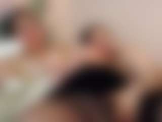 ClementinaEatough's Live Sex Cam Show