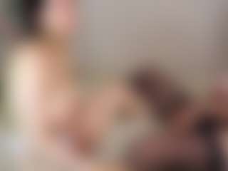 ClementinaEatough's Live Sex Cam Show