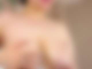 ClementinaEatough's Live Sex Cam Show