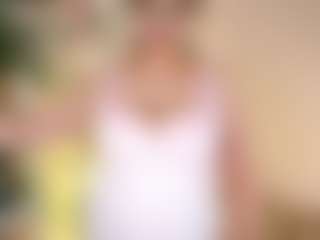 Live cam show with ClementinaEatough - Smoking on https://playwithruby.com