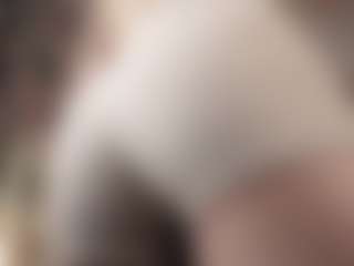 ClementinaEatough's Live Sex Cam Show
