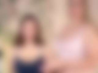 Live cam show with ClementinaEatough - Squirt on Dolls Live