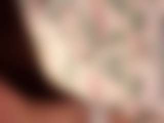 Live cam show with ClementinaEatough - Camel Toe on live.xbliss.ai