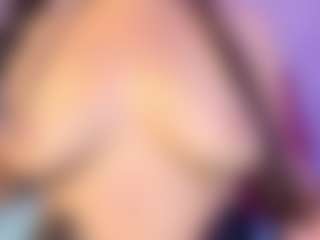ebi-velvet's Live Sex Cam Show