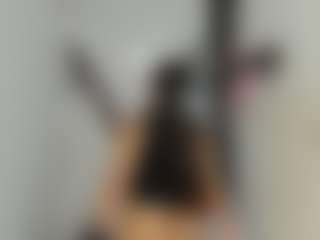 Live cam show with ebi-velvet - Milk on AdultVida.com