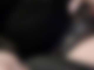 EliseHot911's Live Sex Cam Show