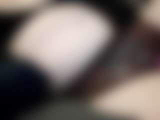EliseHot911's Live Sex Cam Show