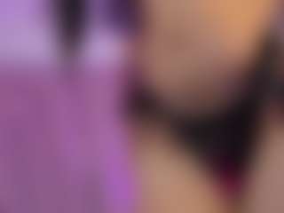Emily-Jhons's Live Sex Cam Show