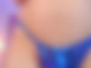 Live cam show with Emily-Jhons - New Foot Fetish on Milfs Live