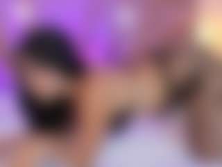 Live cam show with Emily-Jhons - Petite on Camsoda