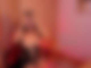 Emily-Jhons's Live Sex Cam Show