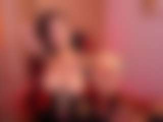 Emily-Jhons's Live Sex Cam Show